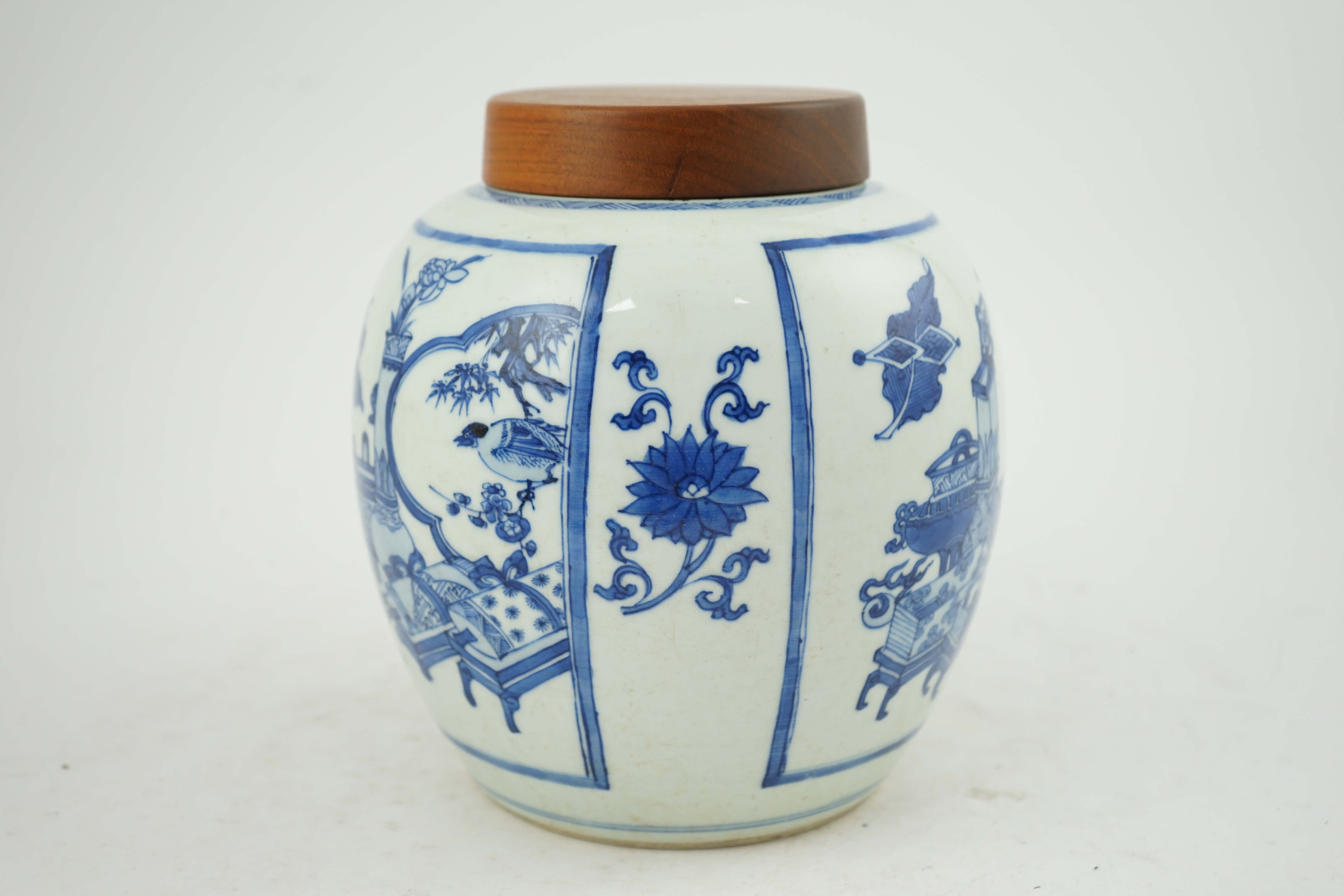 A good Chinese blue and white ‘Hundred Antiques’ ovoid jar, Kangxi period (1662-1722)